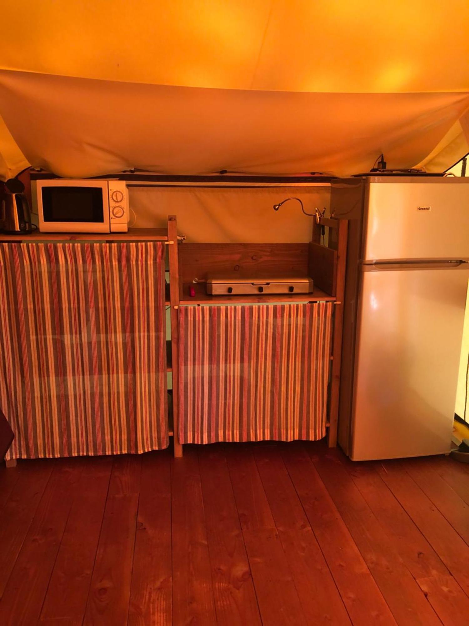 Camping La Chataigneraie Gravieres Zimmer foto